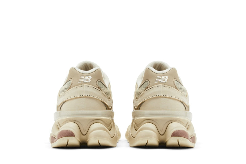 Tênis New Balance 9060 Bone Sparrow Marrom